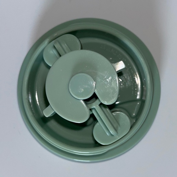Mint Green Starbucks Matted Reusable Tumbler 16oz Recycled Earth Day - Picture 14 of 16